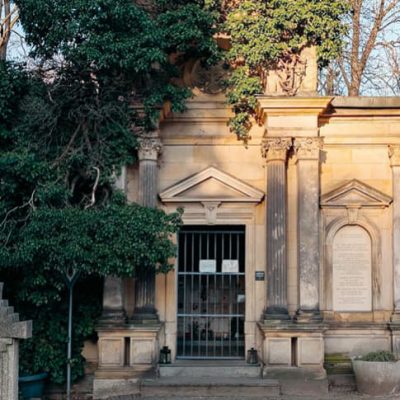Kieztour: Vom Kirchhof Alt-Schöneberg zur Maison de Santé in Neu-Schöneberg – Auf den Spuren der Familie Levinstein