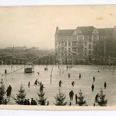 Fotos und Postkarten